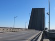 Разводка Ладожского моста