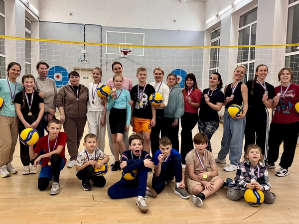 Спортивный подарок ко Дню матери Спортивный подарок ко Дню матери