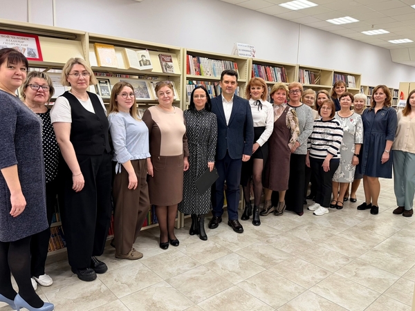 Обновленная Кировская библиотека распахнула свои двери для читателей Обновленная Кировская библиотека распахнула свои двери для читателей