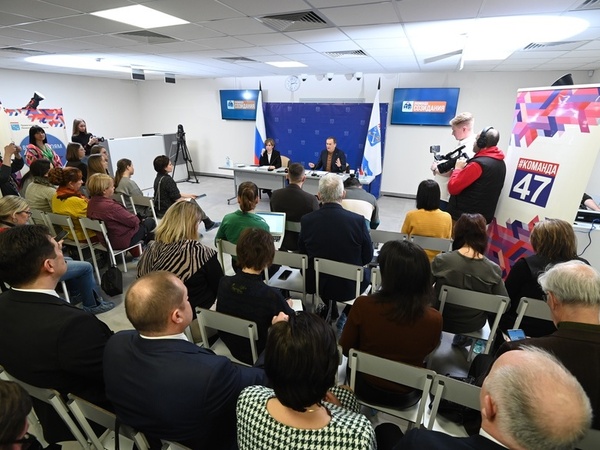 В Кировске прошла итоговая пресс-конференция с главой 47 региона В Кировске прошла итоговая пресс-конференция с главой 47 региона