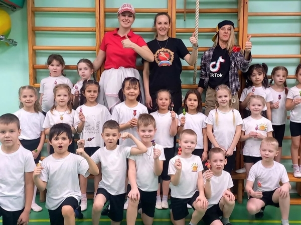 Королева Спорта против вируса Лентяйкина: воспитанники «Солнышка» спасли символы ГТО Королева Спорта против вируса Лентяйкина: воспитанники «Солнышка» спасли символы ГТО