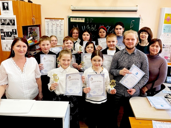 В Кировском районе выбрали музыкальных эрудитов В Кировском районе выбрали музыкальных эрудитов