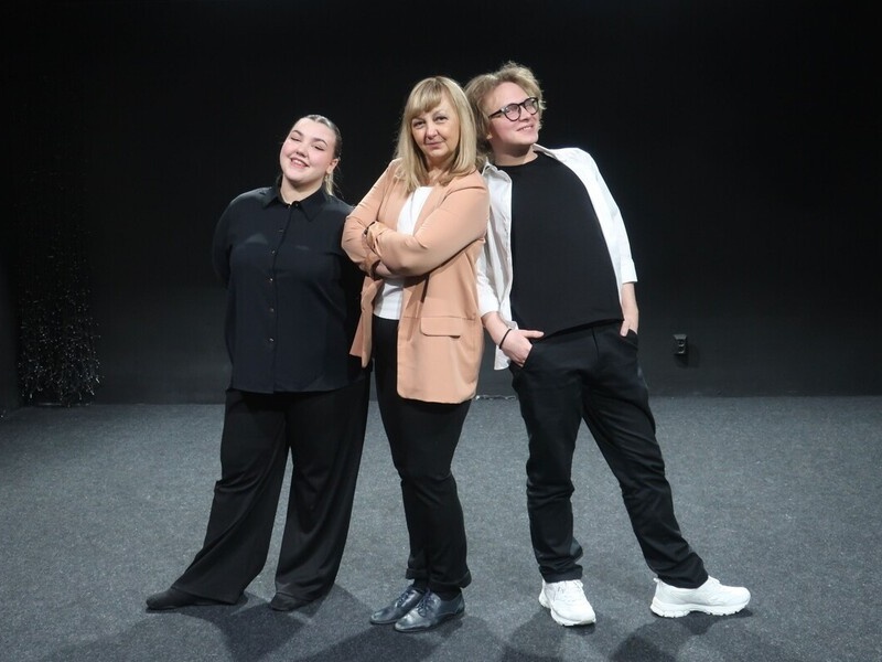 Солнечный театр Оксаны Новиковой Солнечный театр Оксаны Новиковой