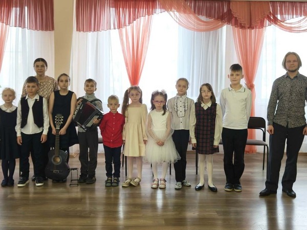 Юные музыканты подарили весну дошкольникам Юные музыканты подарили весну дошкольникам