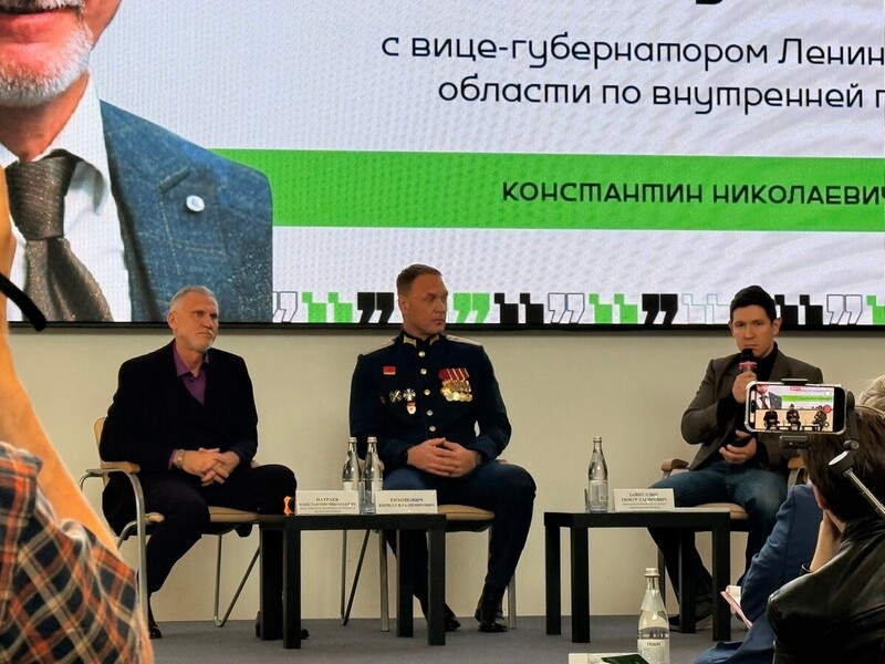 Два фронта: как герои СВО учат журналистов писать о главном Два фронта: как герои СВО учат журналистов писать о главном