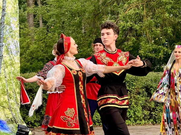 Спорт, дружба и хоровод! Спорт, дружба и хоровод!