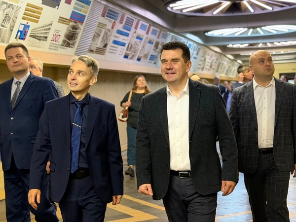 Совет директоров Кировского района: диалог власти и бизнеса Совет директоров Кировского района: диалог власти и бизнеса