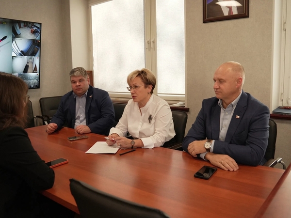 В Отрадном прошёл совместный приём граждан В Отрадном прошёл совместный приём граждан